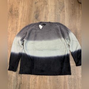 Fate - new with tags black and gray sweater